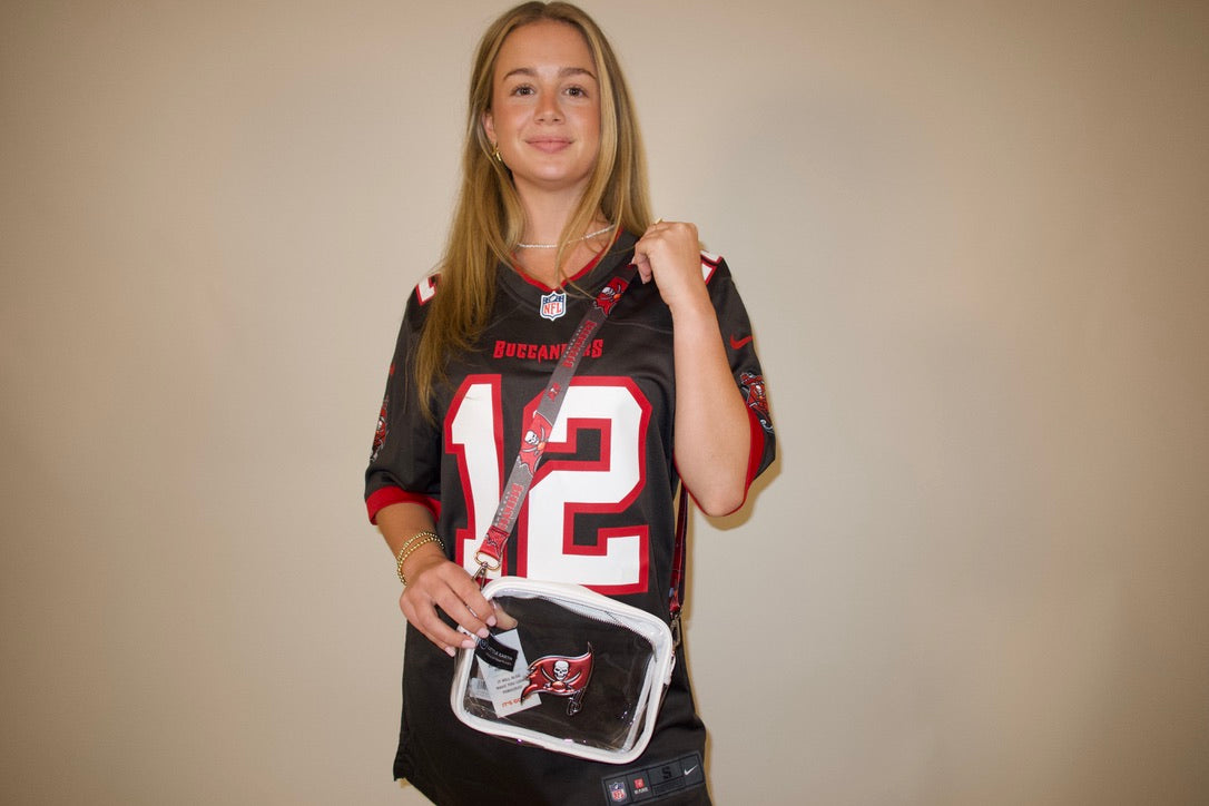 Buccaneers Clear Purse